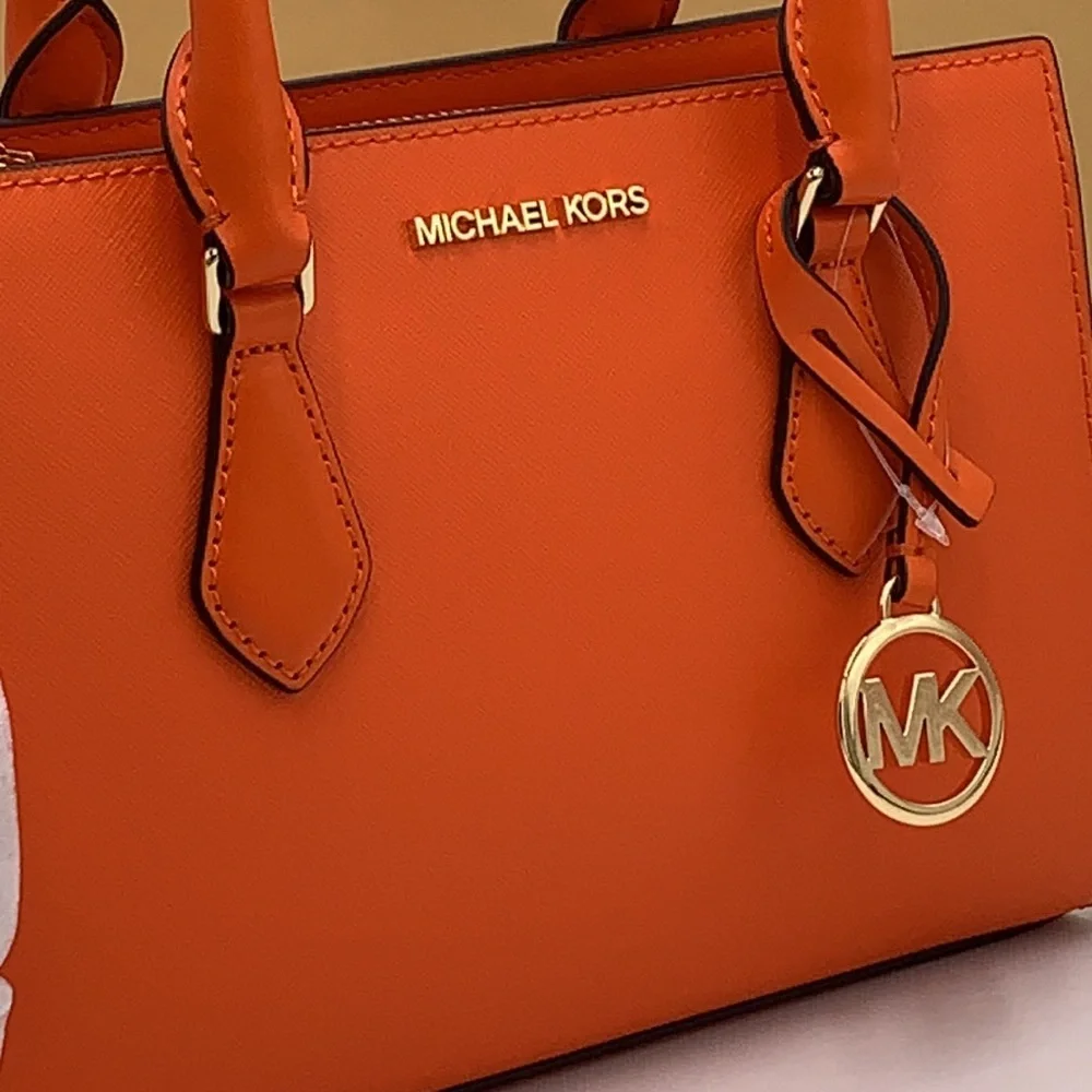 MICHAEL KORS SHEILA SMALL CENTER ZIP SATCHEL/CROSSBODY POPPY COLOR NWT